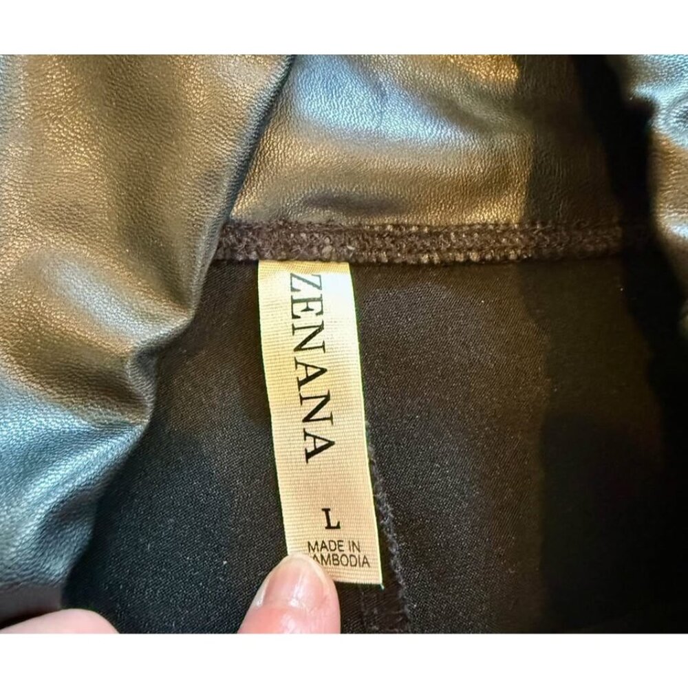 Zenana Outfitters Faux Leather Leggings in Black - Picture 3 of 3